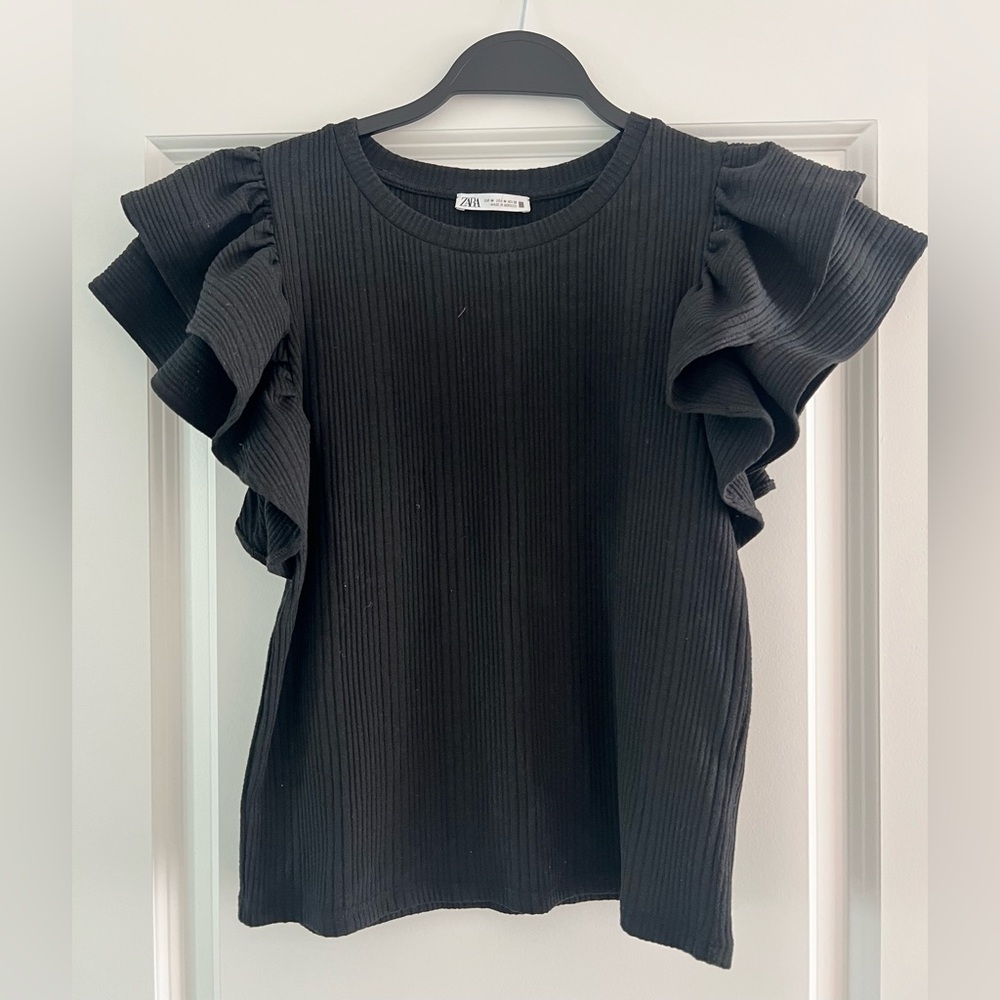 Zara Black Ruffle Sleeve Ribbed Blouse